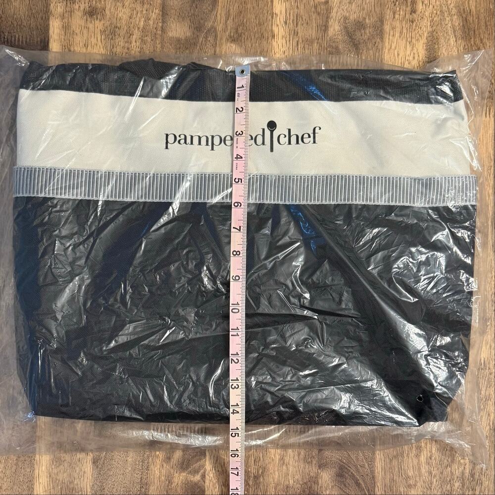 Pampered Chef Consultant Tote Bag XL Handles Pockets Canvas Expandable Black - Picture 4 of 9